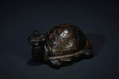 上海都达杂项专场十二（全场包邮】 - 老玉雕龙龟手把件83-37