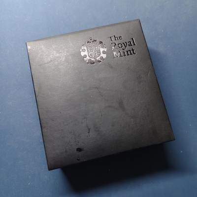 【全场包邮】纯粹捡漏拍505场 - 【少见】英国2009年2镑达尔文《物种起源》发行150周年精制外圈镀金纪念银币【28.4毫米12克92.5%】-盒证全-量5000