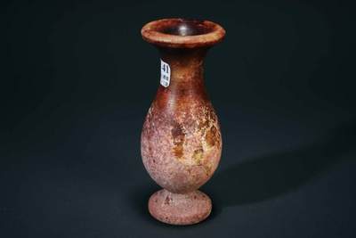 上海都达杂项专场90【全场包邮】  天然岫岩玉花瓶83-41