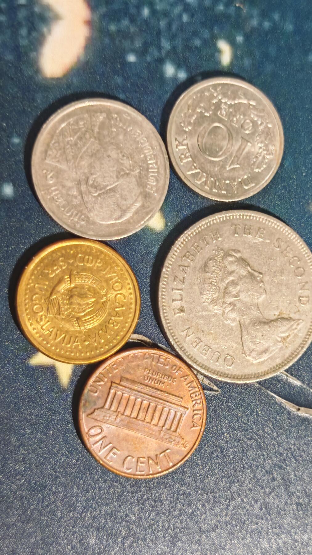 杂项场 外币五枚