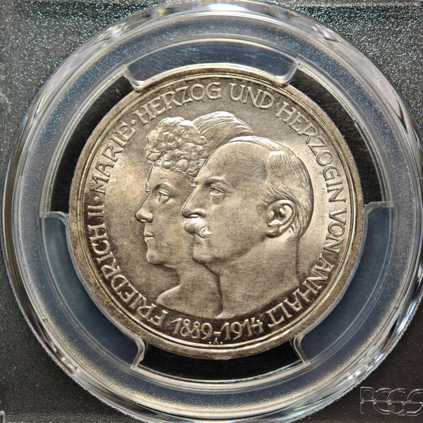 【德藏】世界币章拍卖第163期（拍品征集中~欢迎藏友联系） 1914年 德国安哈特-德绍公爵银婚3马克纪念银币 PCGS MS64 淡彩包浆 原光十足