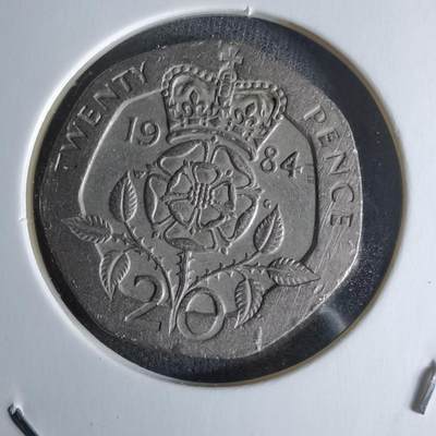 沼泽如烟--第979场 - 英国1984年20便士