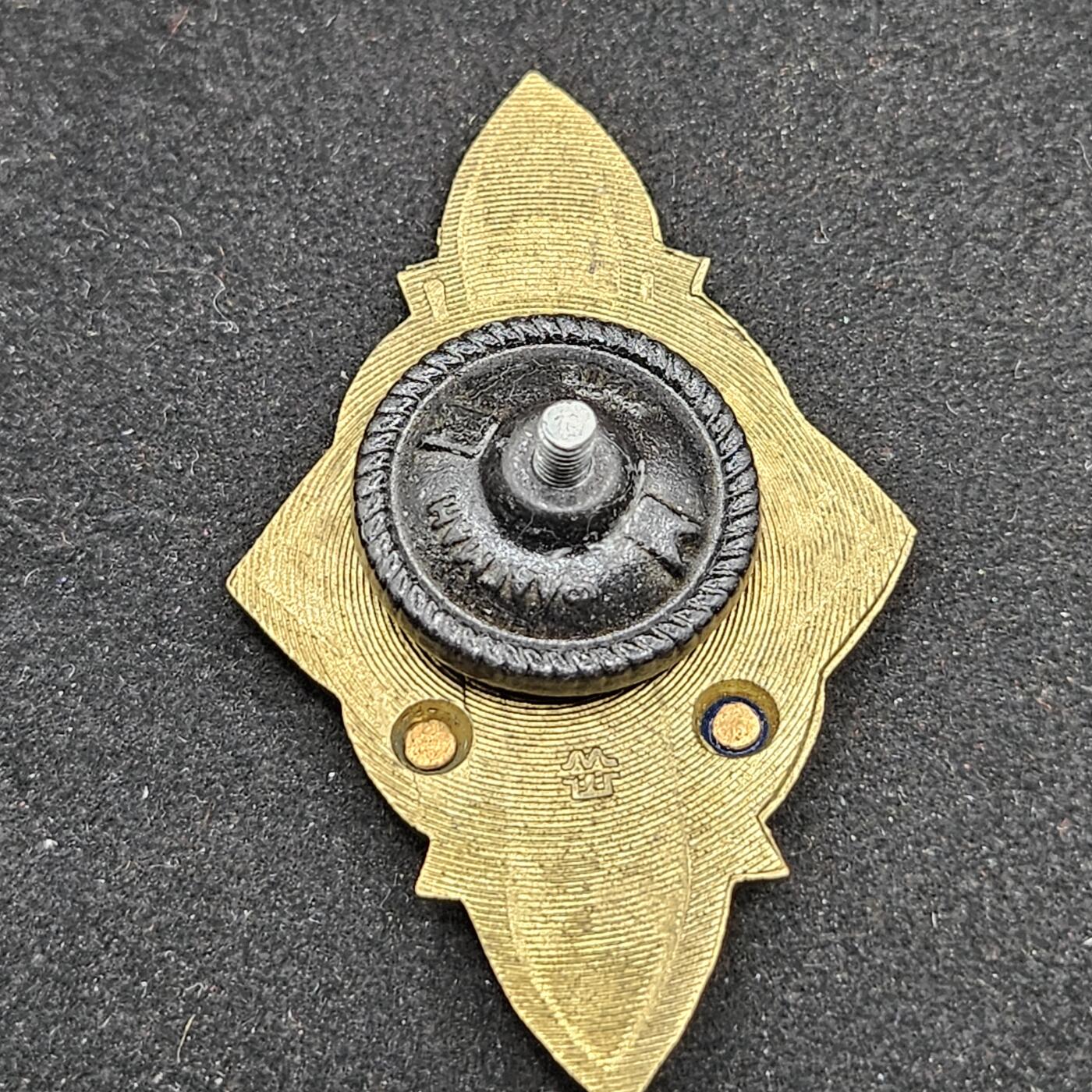 0元起拍勋章 第330期 咸鱼国勋章拍卖专场 2月1日（周日）下午6：00开始 稀少 阿塞拜疆内务部毕业证章