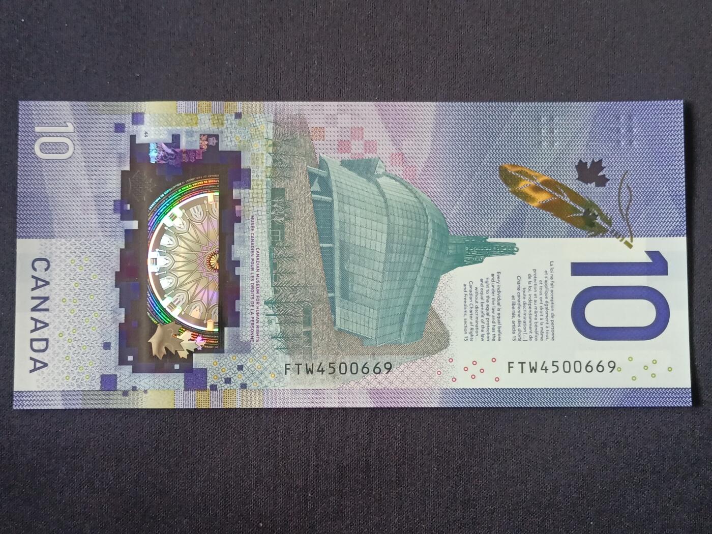 【游宝拍卖】乙巳蛇年第115期 蛇年收官场 加拿大-10元【戴斯蒙版 2018年IBNS最佳钞票 全新UNC-】