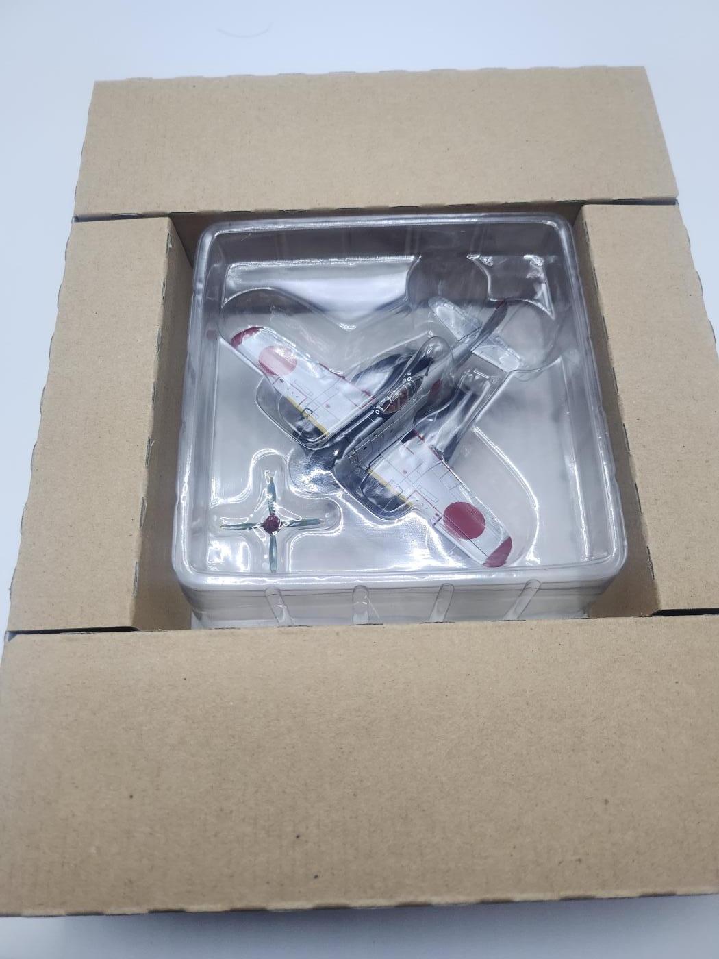 南水社首场拍卖 日本军机大百科第2号疾风甲型战斗机 仅拆封 1：87比例