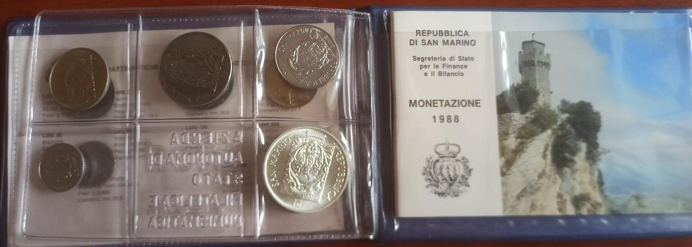 ❤️【币观天下】❤️ 第341期钱币拍卖- 2026.1.30周五晚上6点半场-长期征集拍品 春节前最后一场本场不能存放 节后恢复拍卖 圣马力诺1988年10枚装MS 本年度主题圣马力诺的城堡和堡垒 银币1000里拉含纯银12.19克