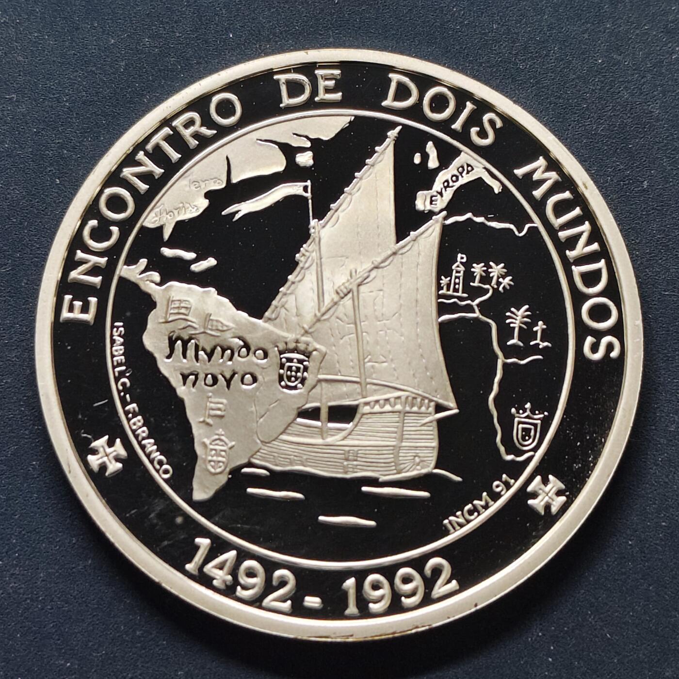 【全场包邮】纯粹捡漏拍499场-持续更新中 【伊比利亚美洲系列首套发现美洲500周年】葡萄牙1991年1000埃斯库多精制纪念银币【40毫米27克92.5%，估算纯银价约699元（按28元/克银价核算）】