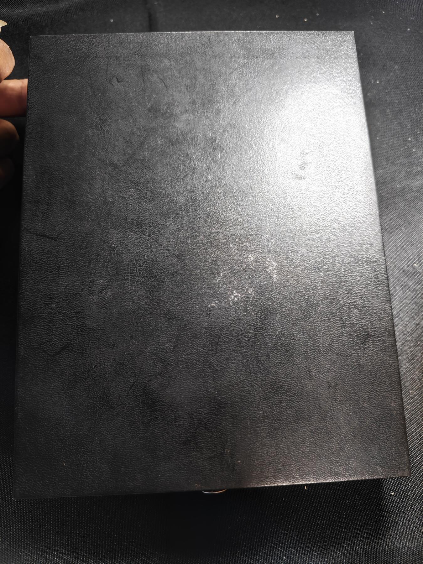 KK钱币收藏小铺  第400期  百期特拍（四拍之四）2月预留时间 周末发货  2008英国女王盾牌精制套币 盒证齐全