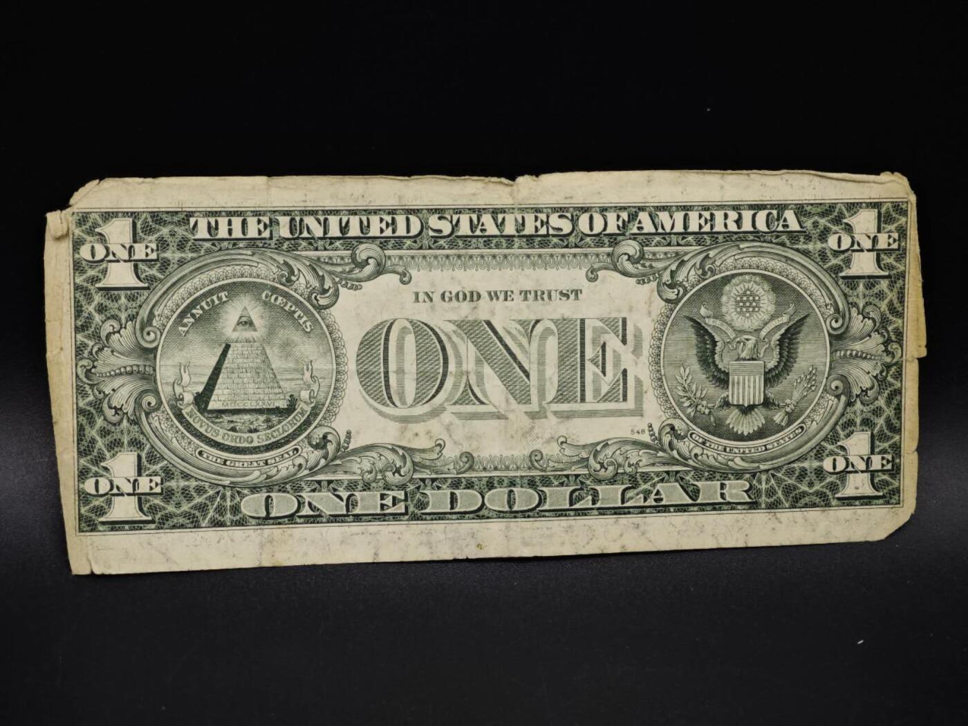 【淘币小摊】实时拍第八百五十六拍   无佣金福利纸币场   满百包邮可预留二周 每周一统一发货   美国1美元纸币【有折】