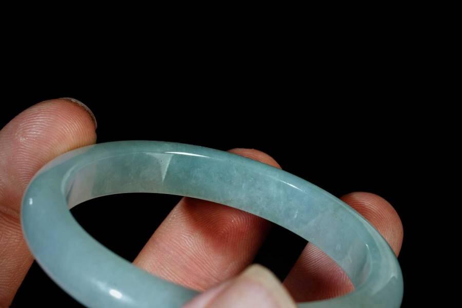 上海都达杂项专场十二（全场包邮】 天然冰晴种飘花翡翠（A货）手镯89-6