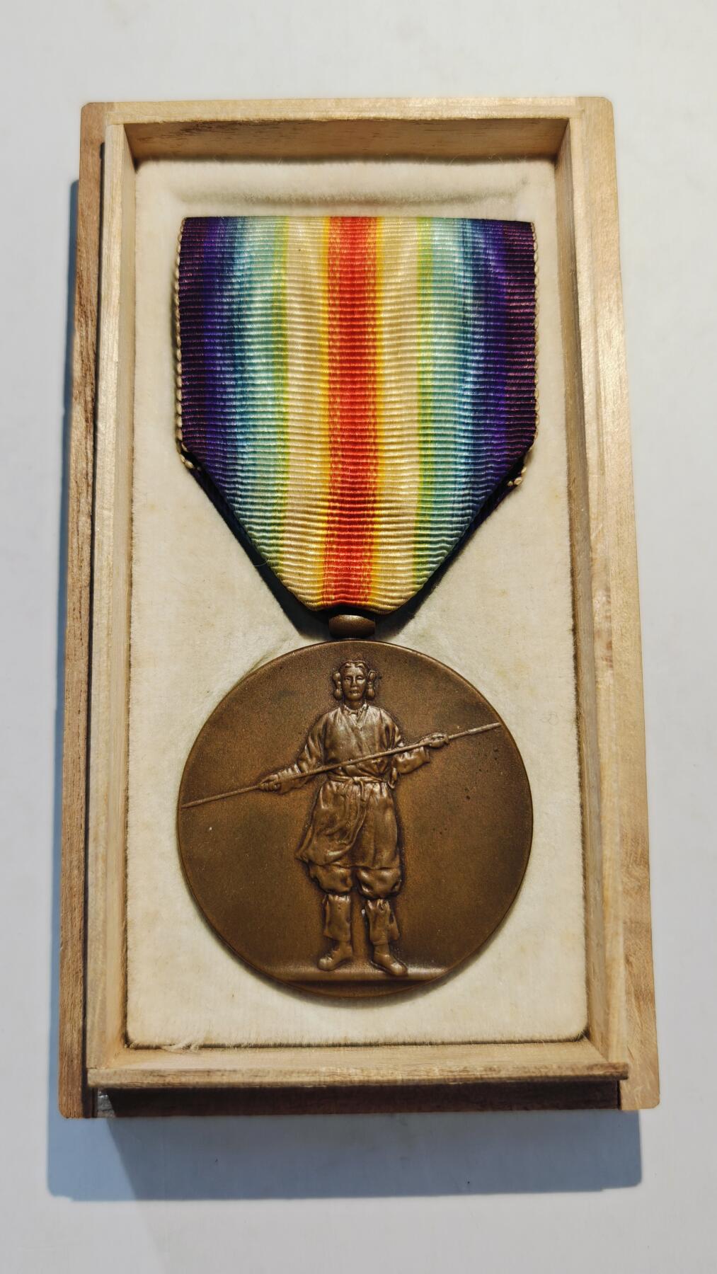 东亚勋章徽章主题拍卖7（80件） 日本一战胜利 美品好盒