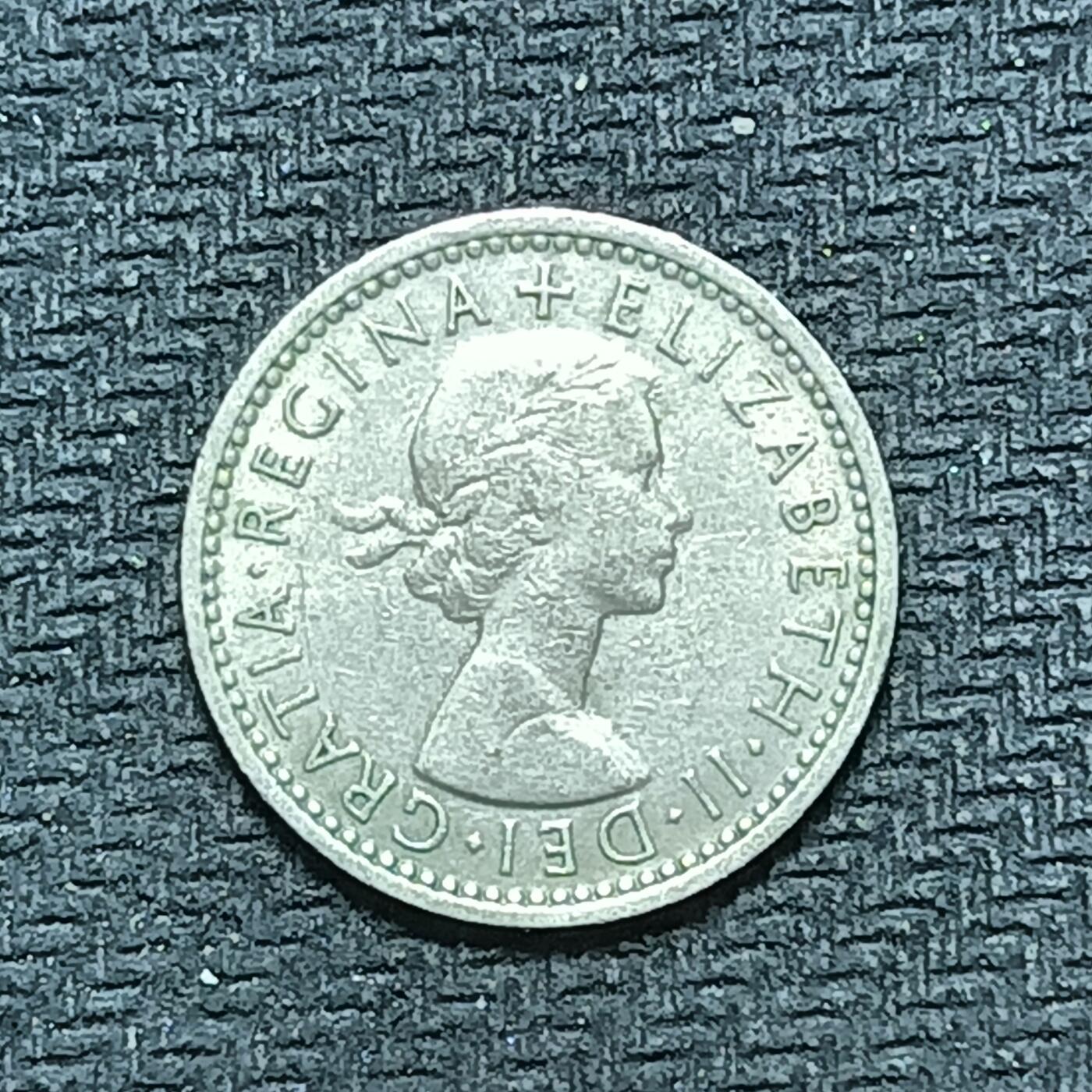 逸泉钱币2026B世界钱币纪念币纸币第八组B831-1230 911英国6便士