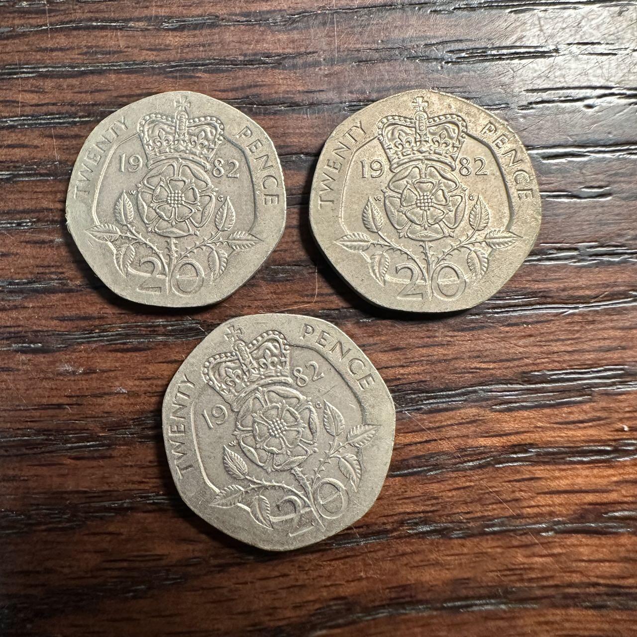 蒂克钱币-第58场 外国散币 奥运/博览会纪念章免佣限时拍 英国 20便士 三枚