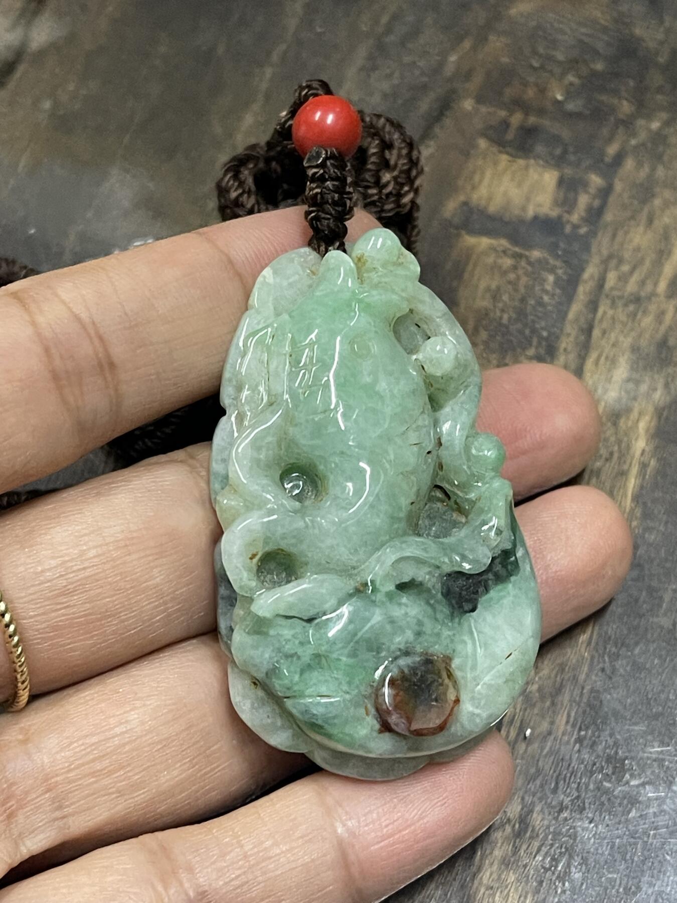 喵了个咪的第二期玉器杂项拍卖 翡翠鱼挂坠