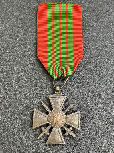 西秦中古拍卖第七十五期 - 法国二战战争十字奖章 1939版