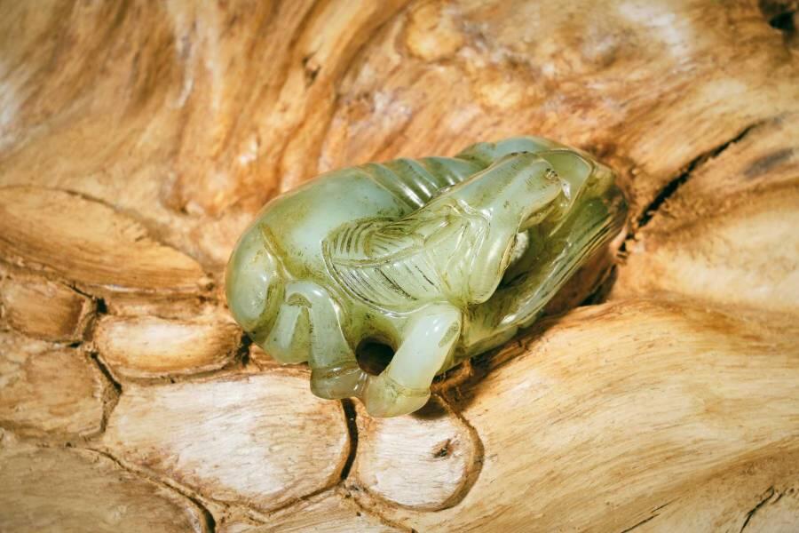 上海都达杂项专场十二（全场包邮】 和田古玉马上有钱手把件89-21