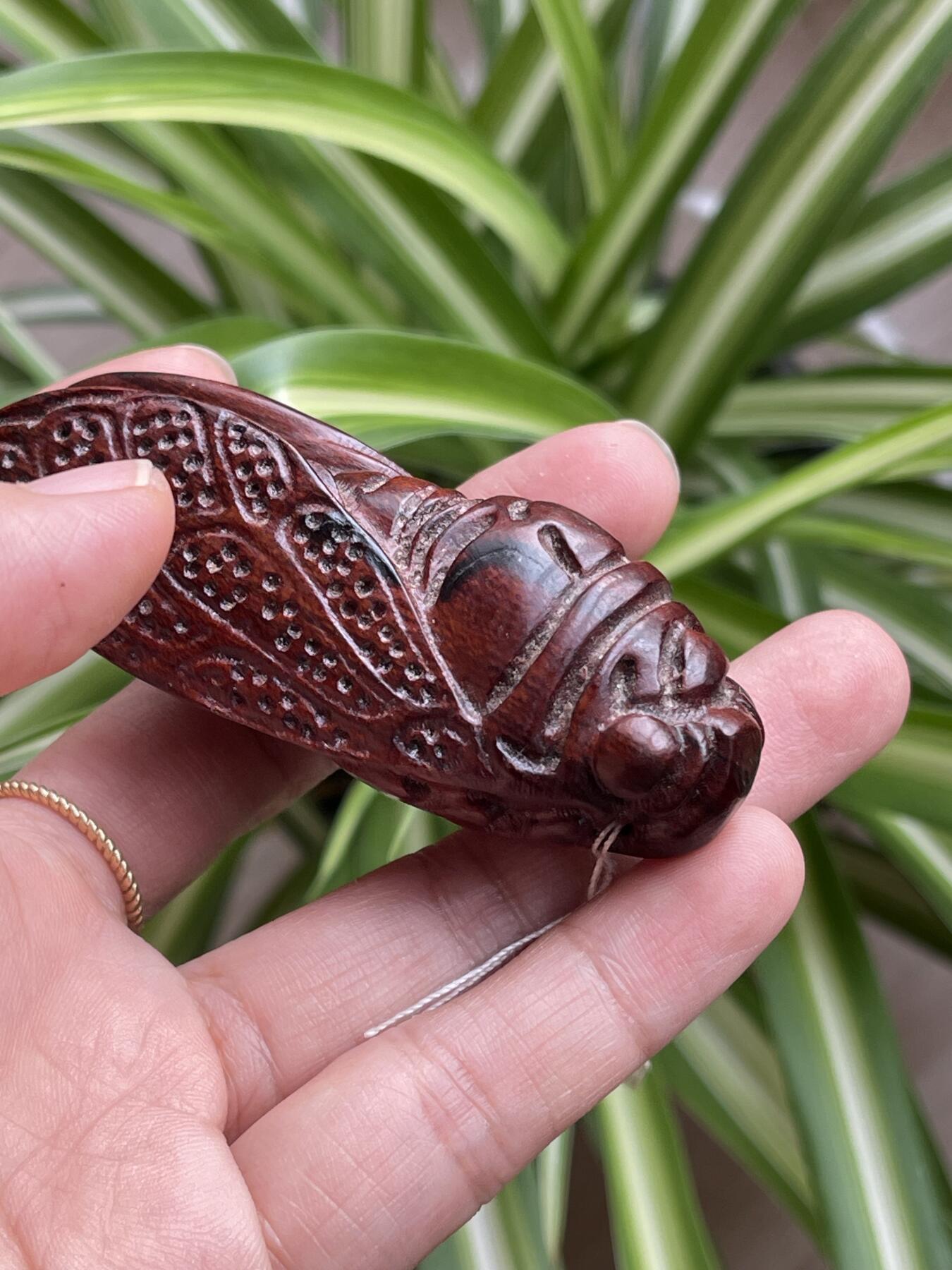 喵了个咪的第三期木器杂项小摆件拍卖 红酸枝一鸣惊人