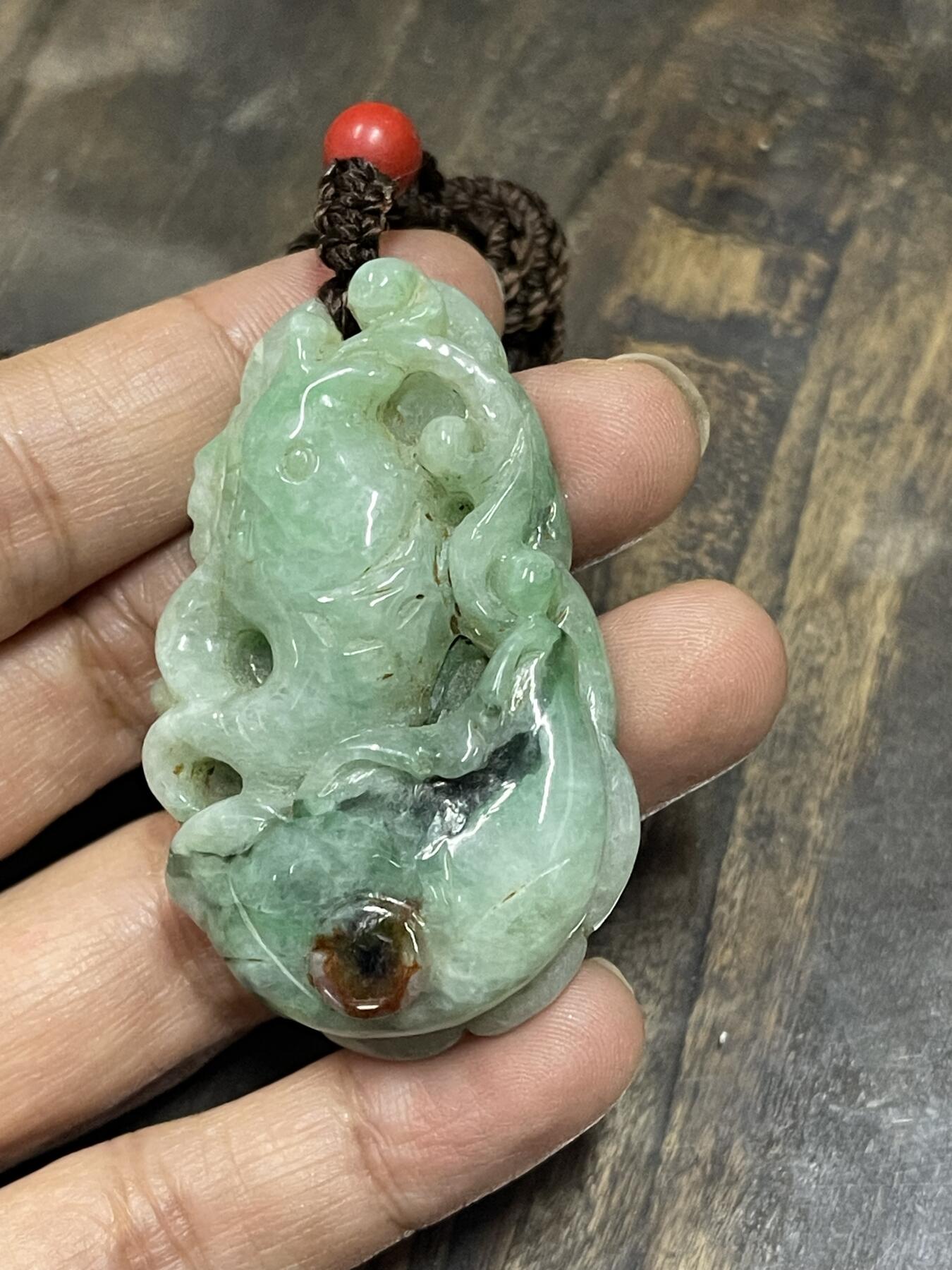 喵了个咪的第二期玉器杂项拍卖 翡翠鱼挂坠