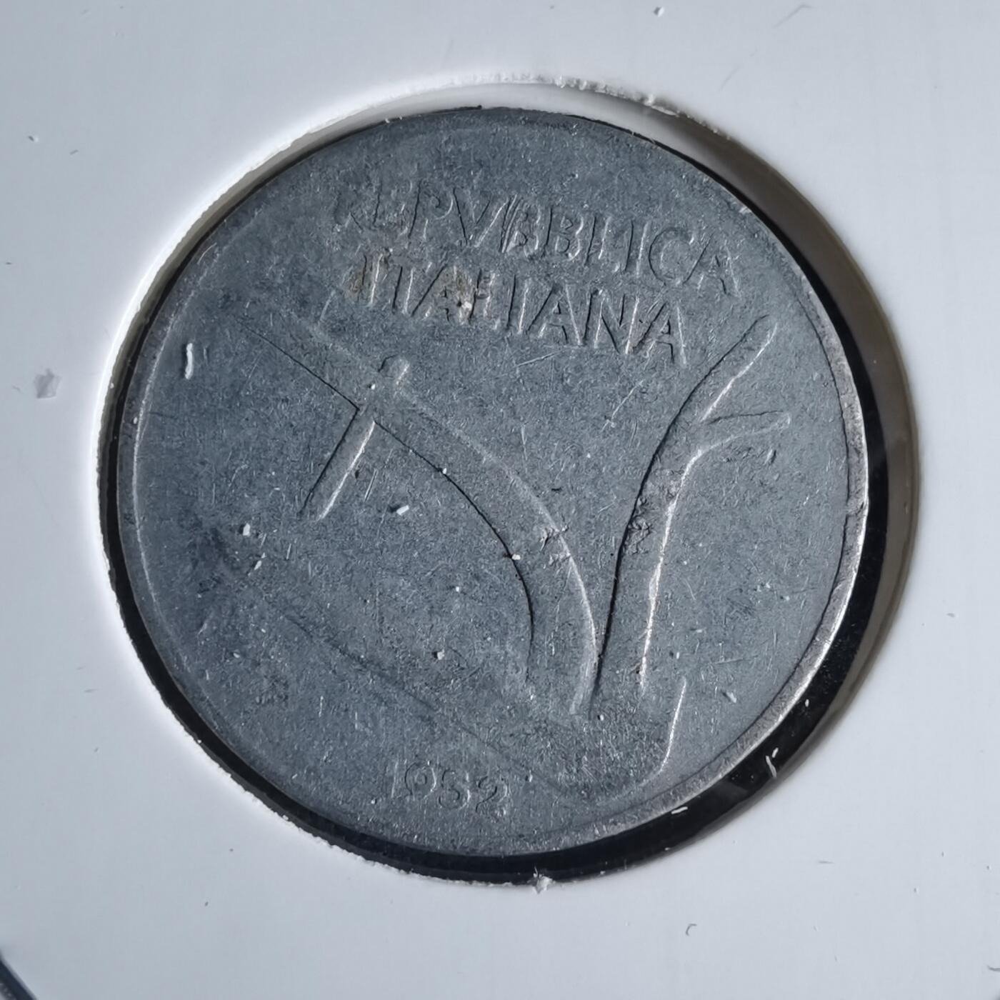 沼泽如烟--第980场 意大利1952年10里拉