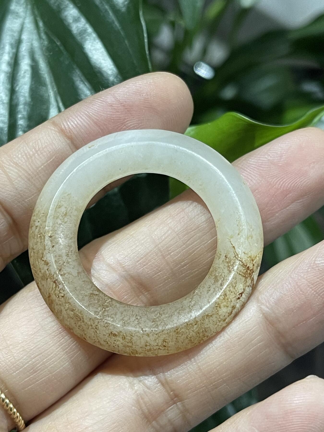 喵了个咪的第二期玉器杂项拍卖 和田玉环