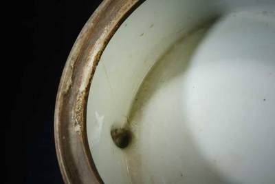 上海都达杂项专场90【全场包邮】  青花花鸟纹三足盖罐83-60