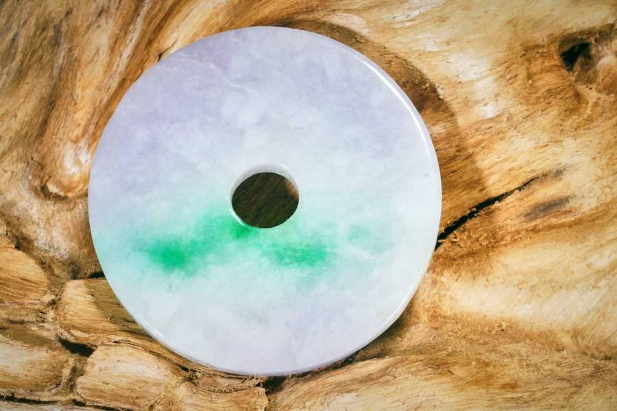 上海都达杂项专场十二（全场包邮】 天然紫罗兰飘绿翡翠（A货）精雕《螭龙玉璧》挂件89-8