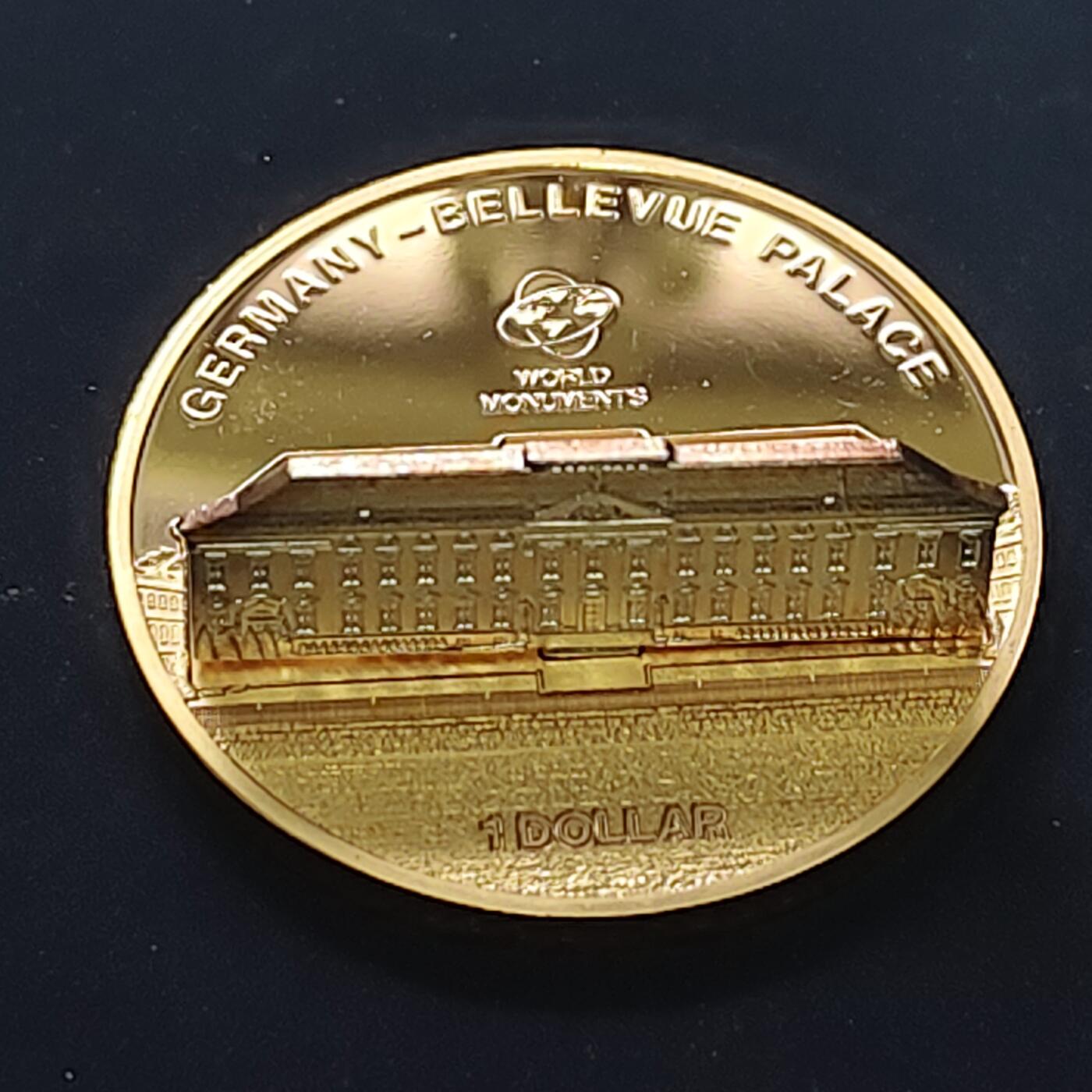 【全场包邮】纯粹捡漏拍498场-持续更新中 【少见】库克群岛2010年1元世界建筑系列德国贝尔维尤宫立体形精制镀金纪念币-量7500