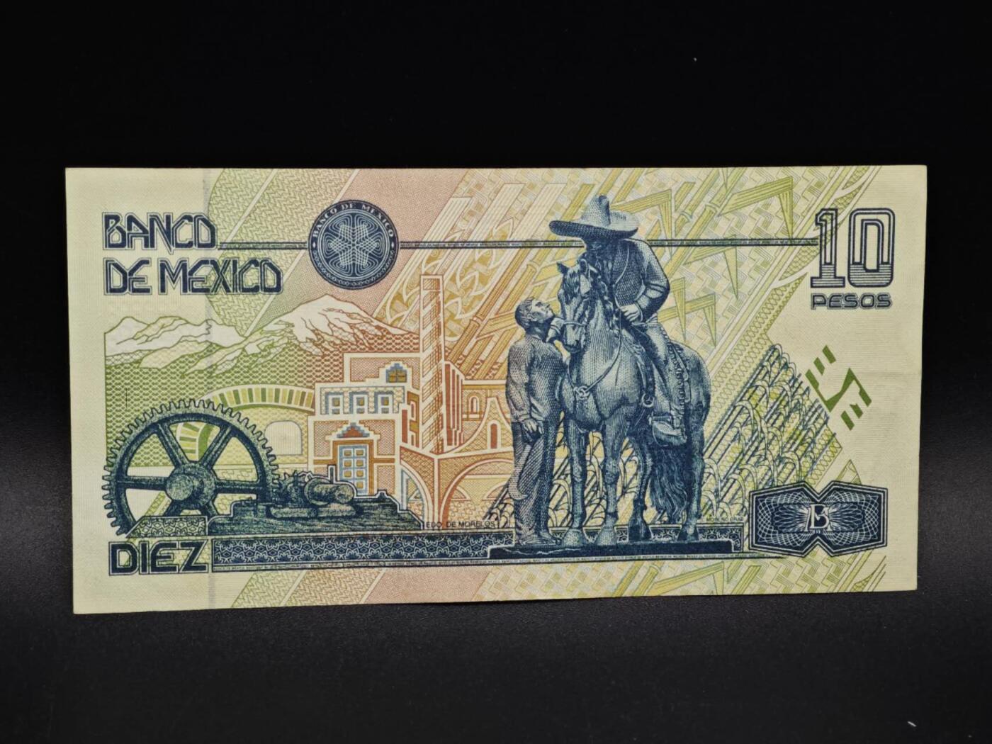 【淘币小摊】实时拍第八百五十六拍   无佣金福利纸币场   满百包邮可预留二周 每周一统一发货   墨西哥10比索纸币【有折】