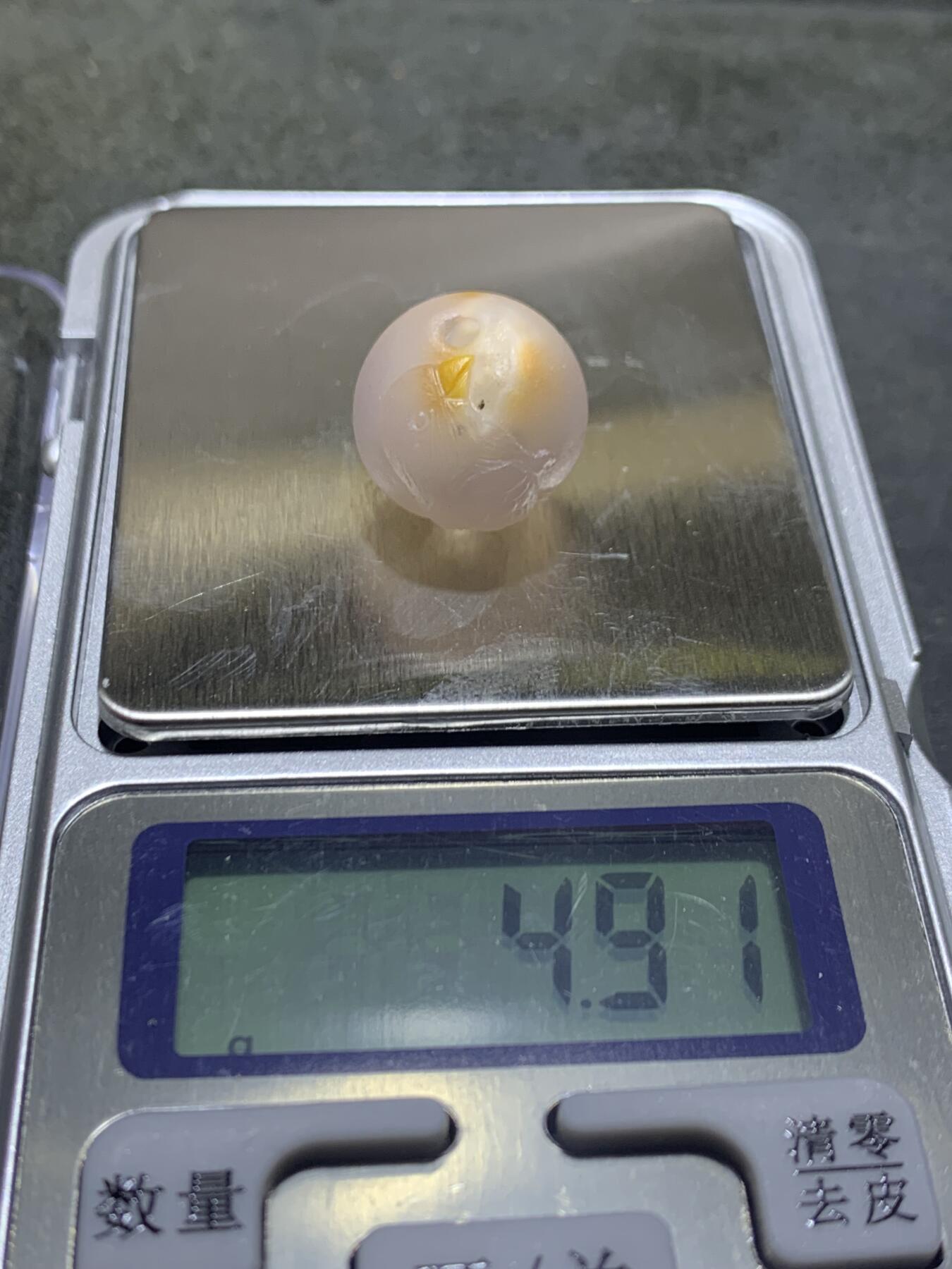 精美冰飘亚光战国红玛瑙手工俏色巧雕喜鹊报喜随形珠一个