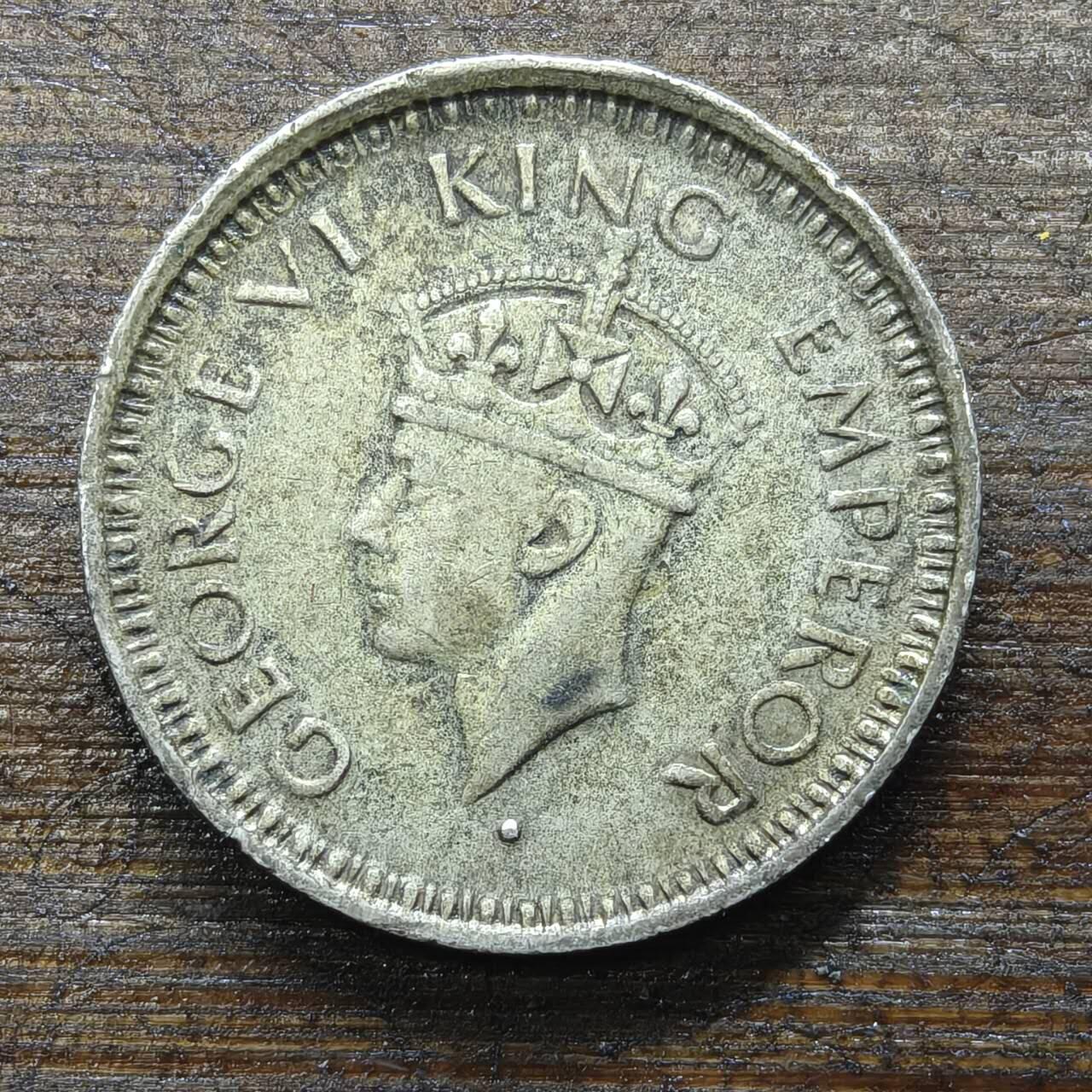 【春节前最后一拍，下一场3.3号】★第139加场★银币专场 不寄存，200包邮。不满200元，支付5元运费。《接受代拍 代送NGC评级》 6【无寄存】英属印度 1944年 1/4卢比 银币