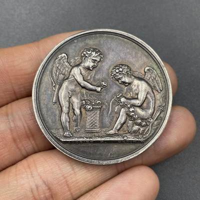 「木头集藏」章牌专场-第67场 - 1817年法国婚礼纪念银章，直径：41 mm，32.7 g，1832年前早期无边铭版本，较少见婚礼银章。