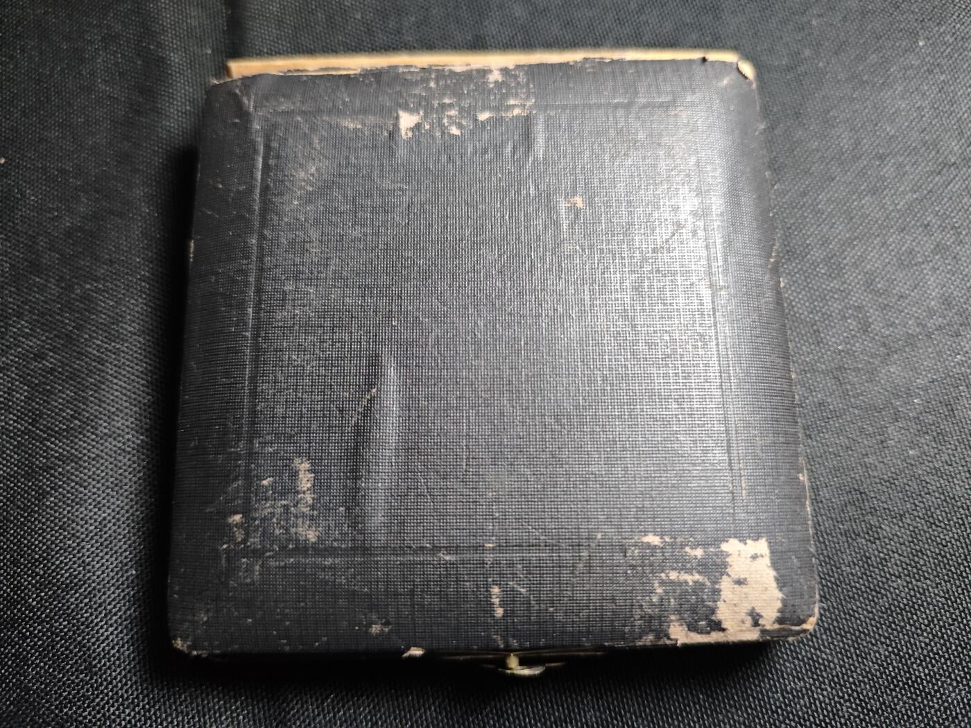 KK钱币收藏小铺  第400期  百期特拍（四拍之四）2月预留时间 周末发货  日本昭和43年大阪府高等医学病院成立纪念铜章 重90+克 盒子破损