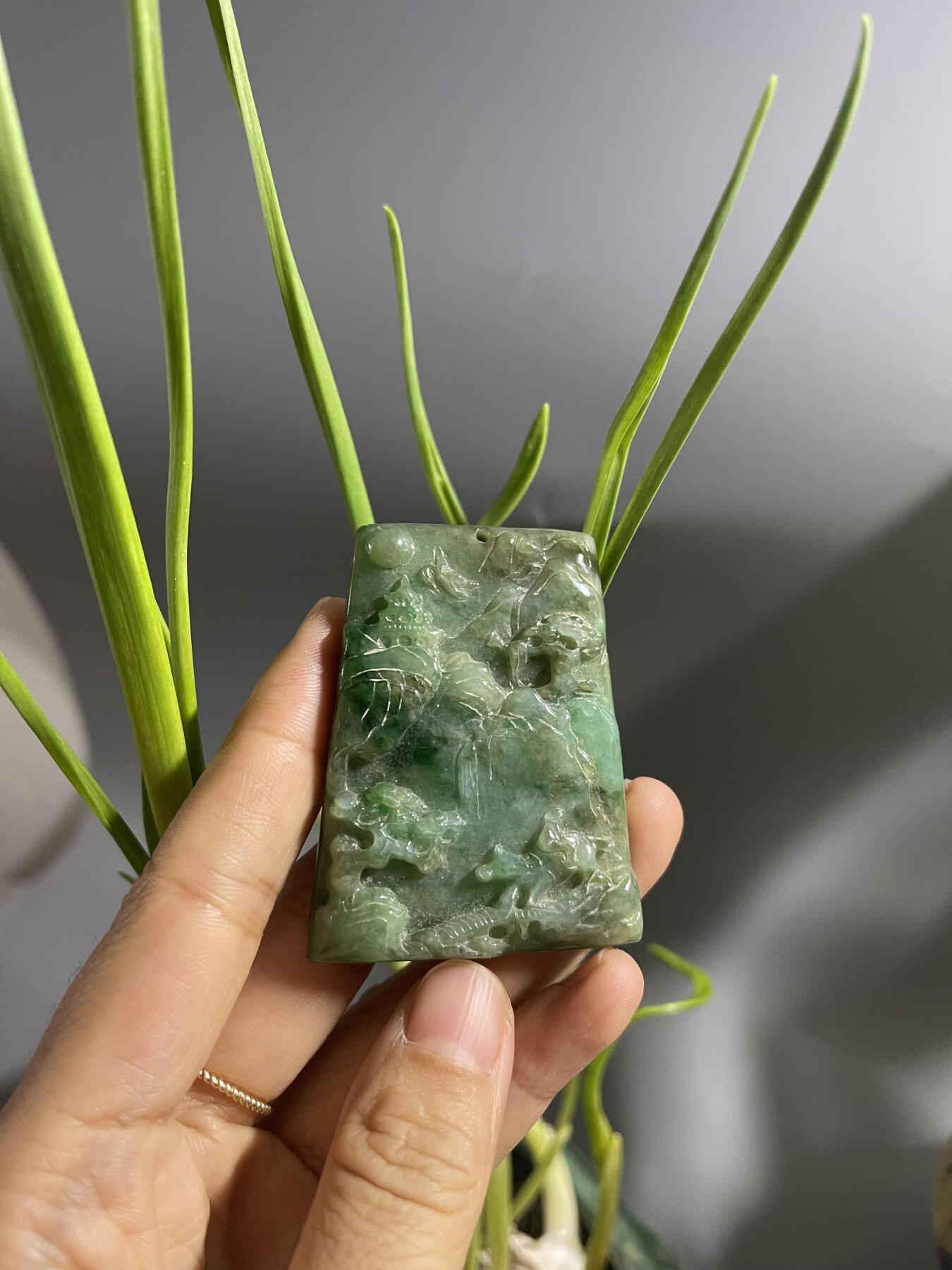 喵了个咪的第二期玉器杂项拍卖 天然翡翠山水牌