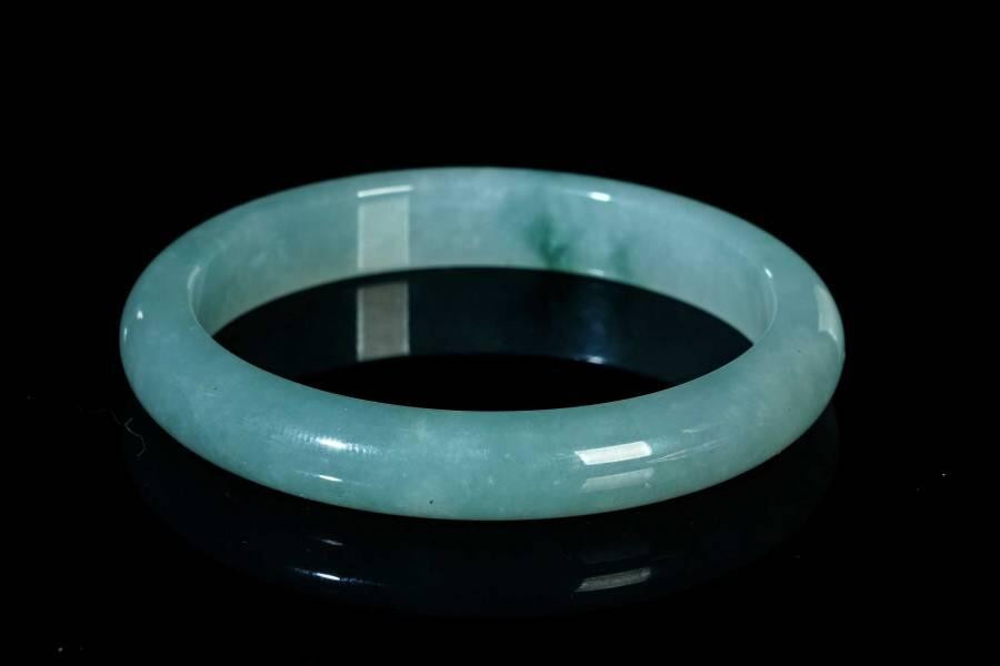 上海都达杂项专场十二（全场包邮】 天然冰晴种飘花翡翠（A货）手镯89-6