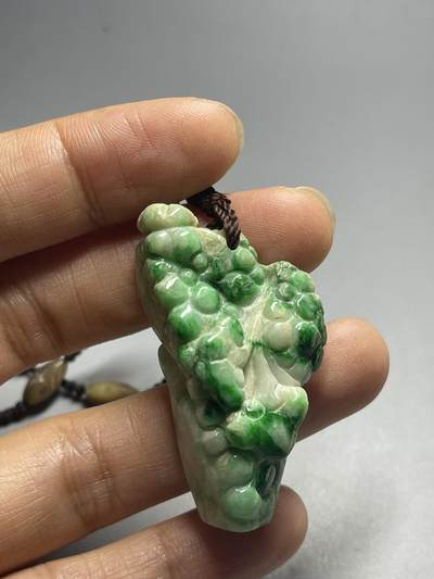 喵了个咪的第二期玉器杂项拍卖 - 天然翡翠挂件