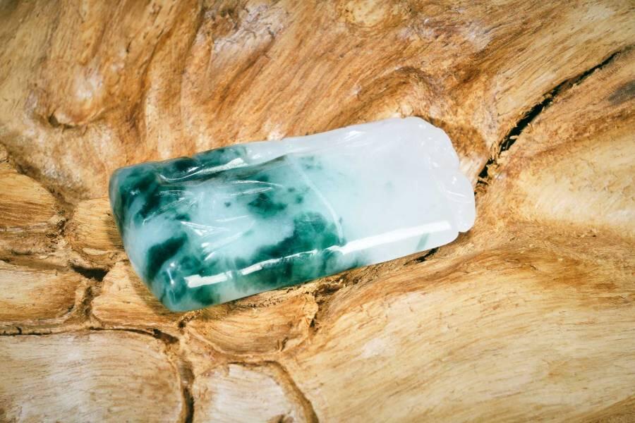 上海都达杂项专场十二（全场包邮】 天然冰飘花翡翠（A货）精雕《节节高升》挂件89-13