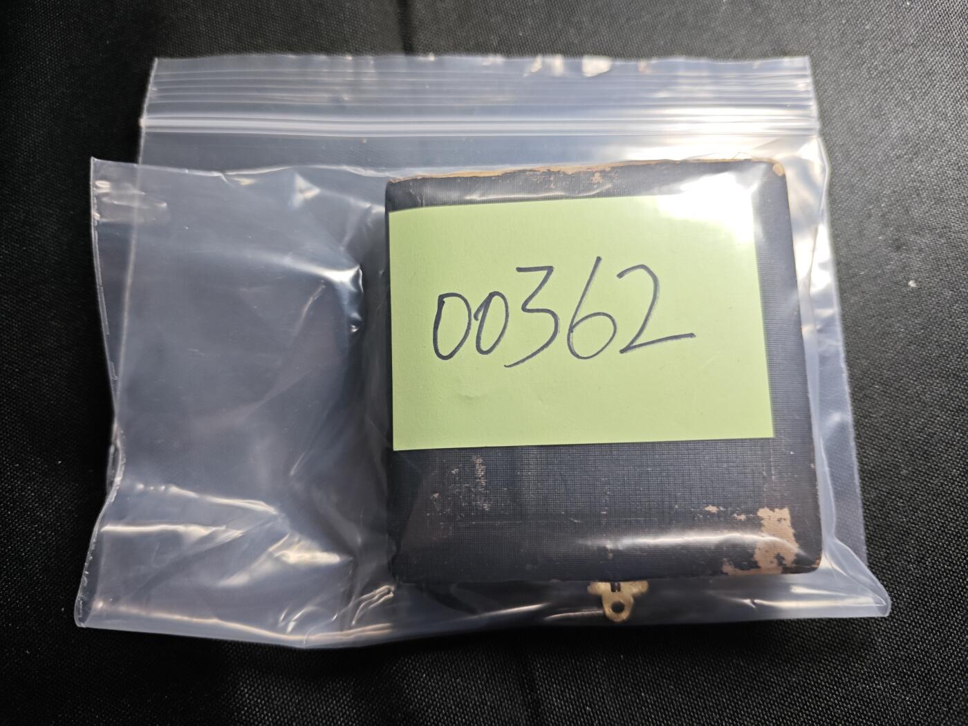 KK钱币收藏小铺  第400期  百期特拍（四拍之四）2月预留时间 周末发货  日本昭和43年大阪府高等医学病院成立纪念铜章 重90+克 盒子破损