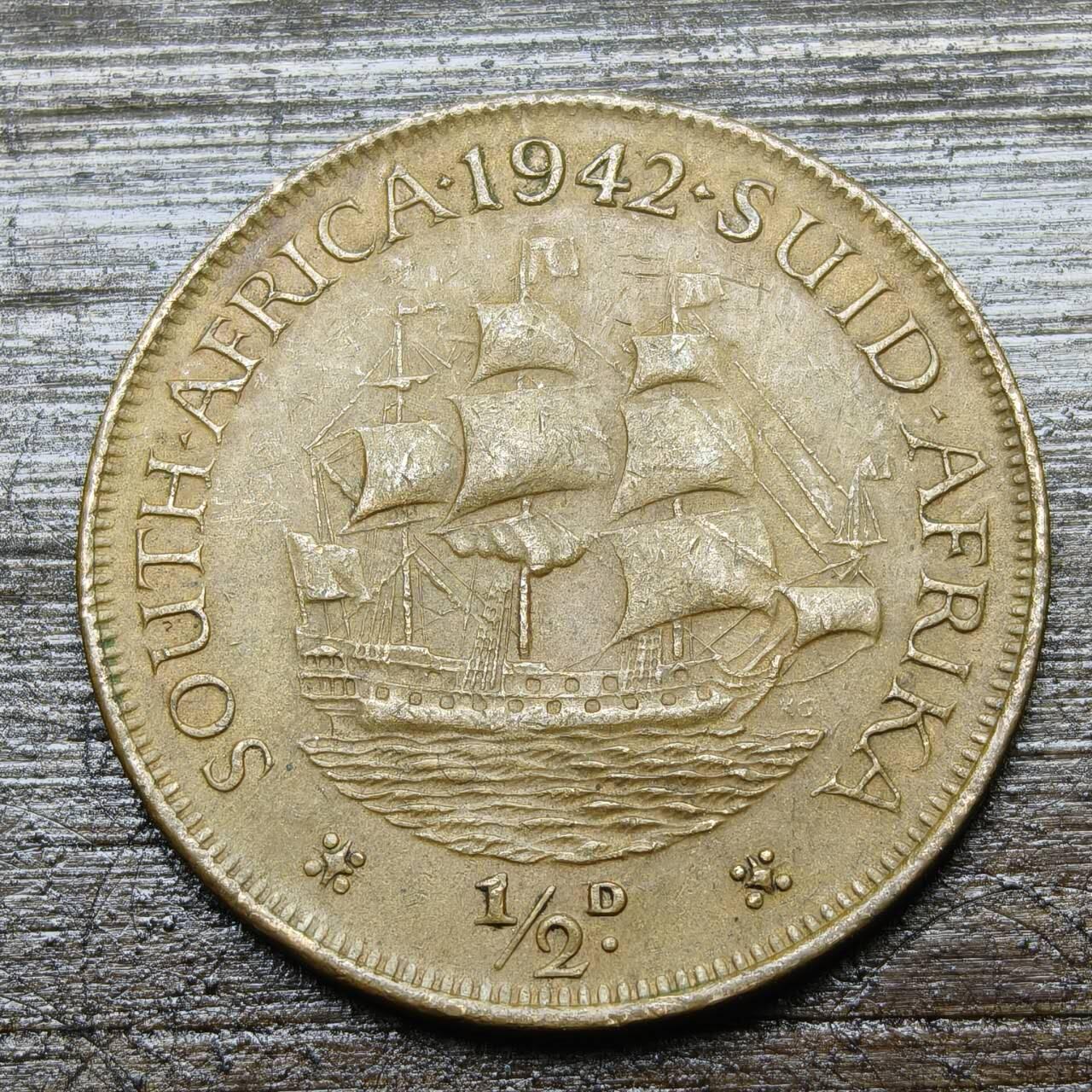 【铜匠收藏】★第142★散币专场 不寄存，30包邮。不满30元，支付5元运费。《接受代拍 代送NGC评级》 46【无寄存】英属南非 1942年 1/2便士 铜币