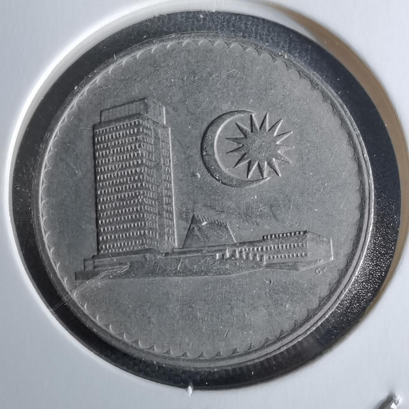 沼泽如烟--第979场 马来西亚1981年20分