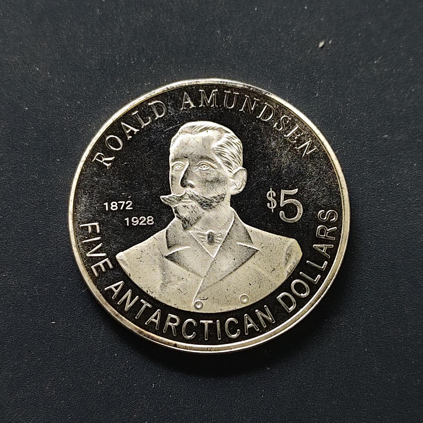 【全场包邮】纯粹捡漏拍498场-持续更新中 【商业币】法属南极领地2011年5元南极洲发现百年纪念精制纪念币