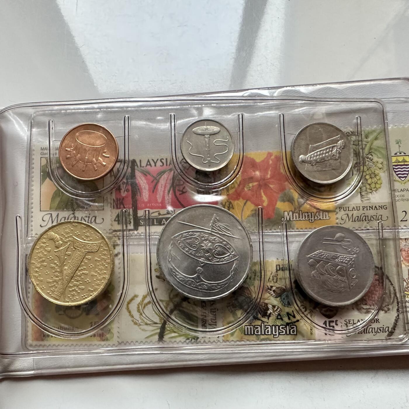 🌹外币初藏🌹🐯2026年第14场  每周二四六晚8️⃣点 接代拍 新加坡马来西亚旅游邮币册