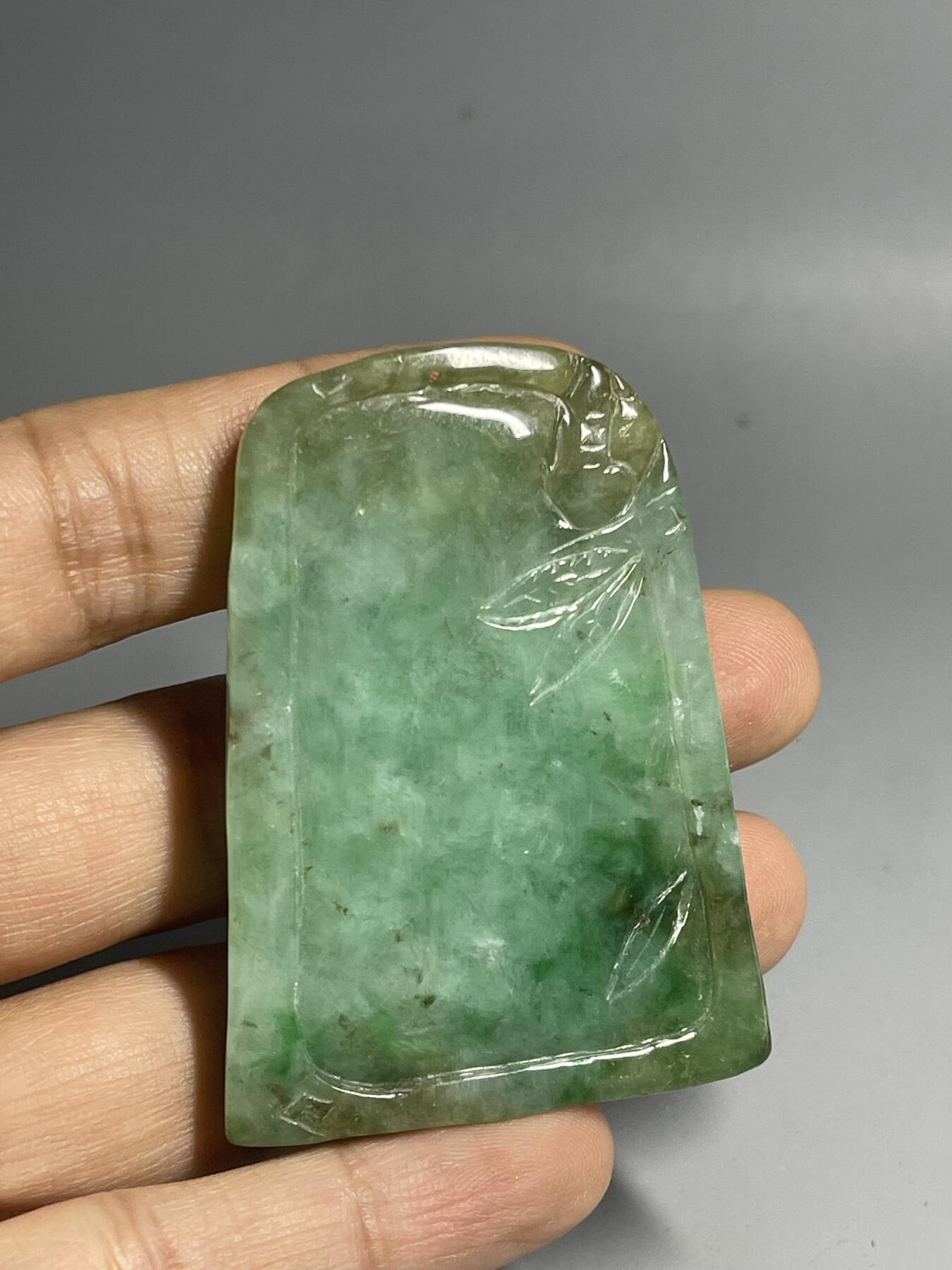 喵了个咪的第二期玉器杂项拍卖 天然翡翠山水牌