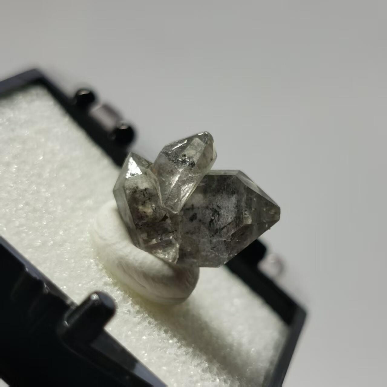 七河·世界币章矿标杂件每周小拍（总第36期）（周一结标） 藏家出品 X733 云贵闪灵水晶原石水晶花 盒子矿 本件拍品由合作藏家邮寄