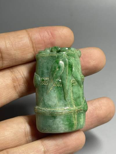 喵了个咪的第二期玉器杂项拍卖 - 天然翡翠节节高升