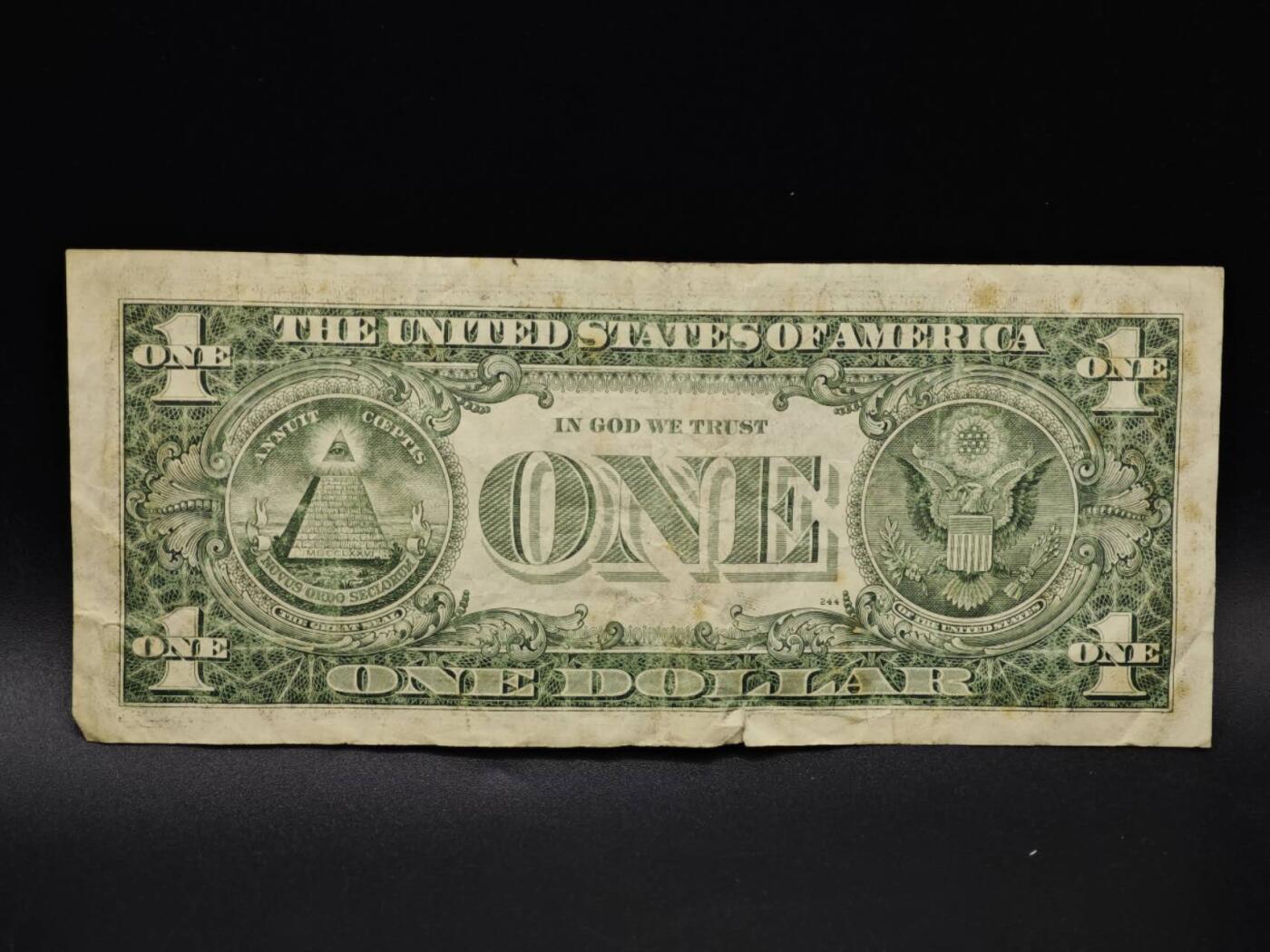 【淘币小摊】实时拍第八百五十六拍   无佣金福利纸币场   满百包邮可预留二周 每周一统一发货   美国1美元纸币【有折】