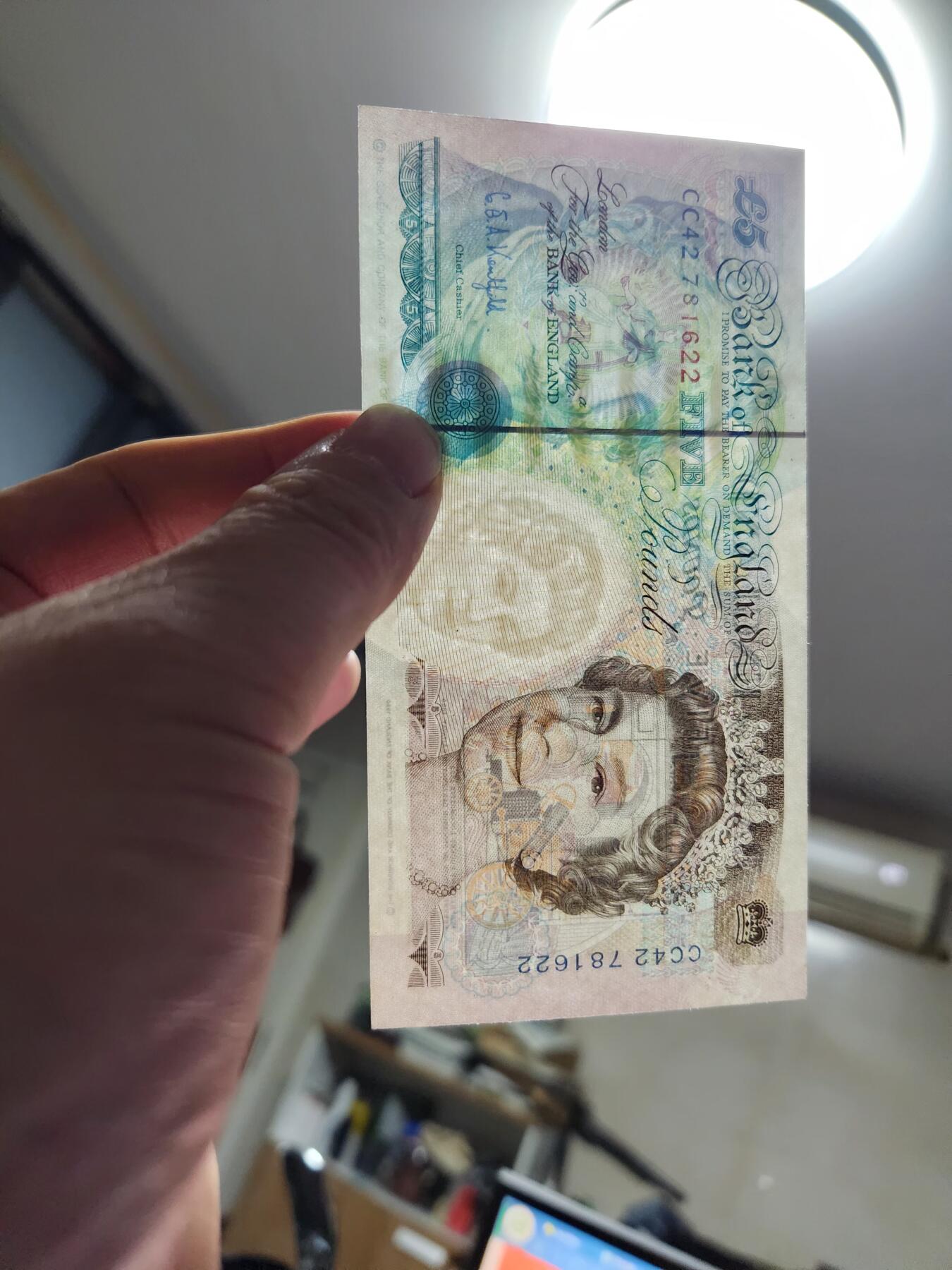 1月29号晚上8点 外国纸币自动截拍第15场 英国5镑 新品