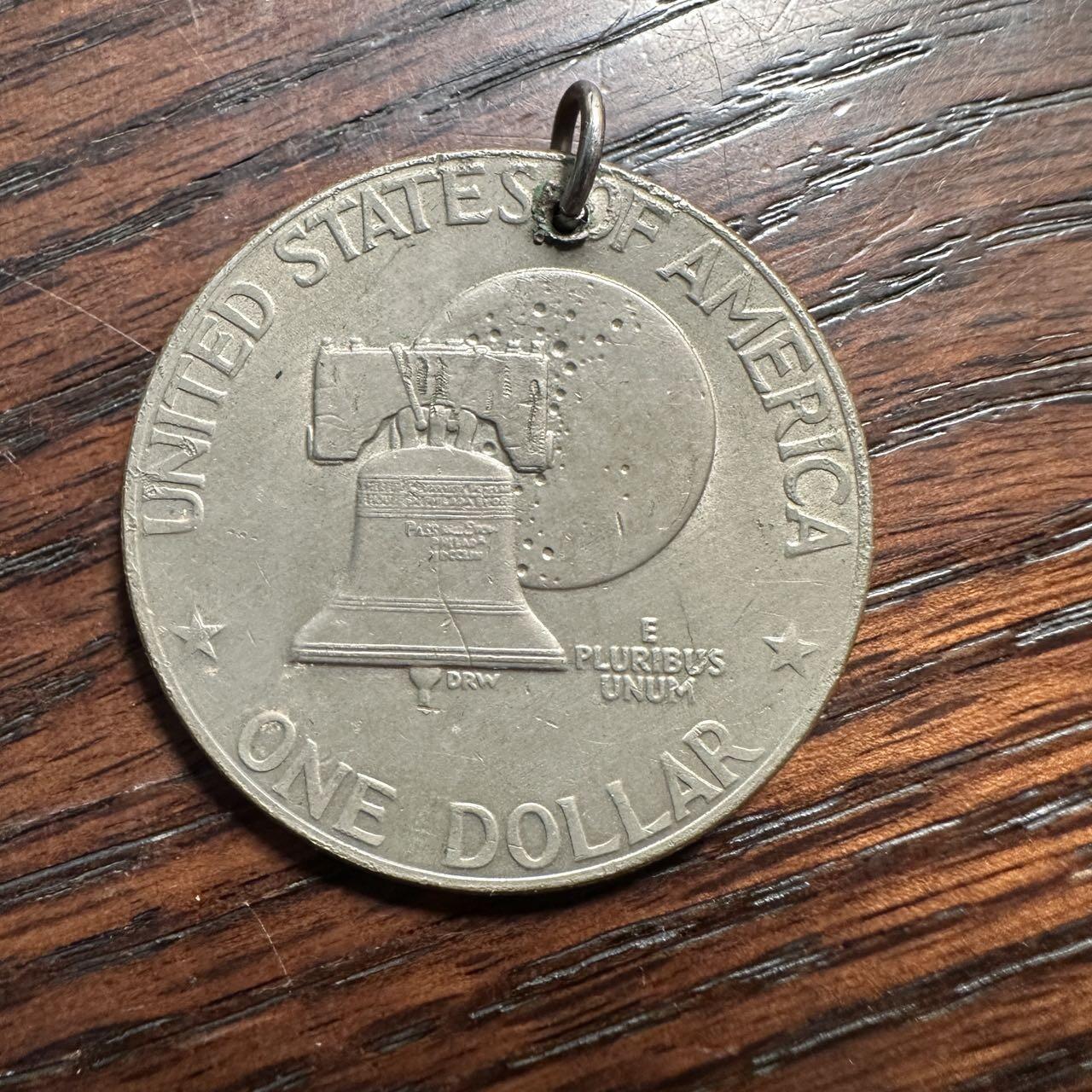 蒂克钱币-第58场 外国散币 奥运/博览会纪念章免佣限时拍 美国1976年建国200周年纪念币 有打孔