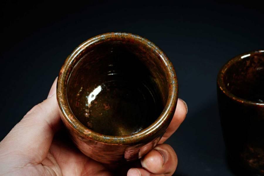 上海都达杂项专场十二（全场包邮】 陨石杯子一对89-4