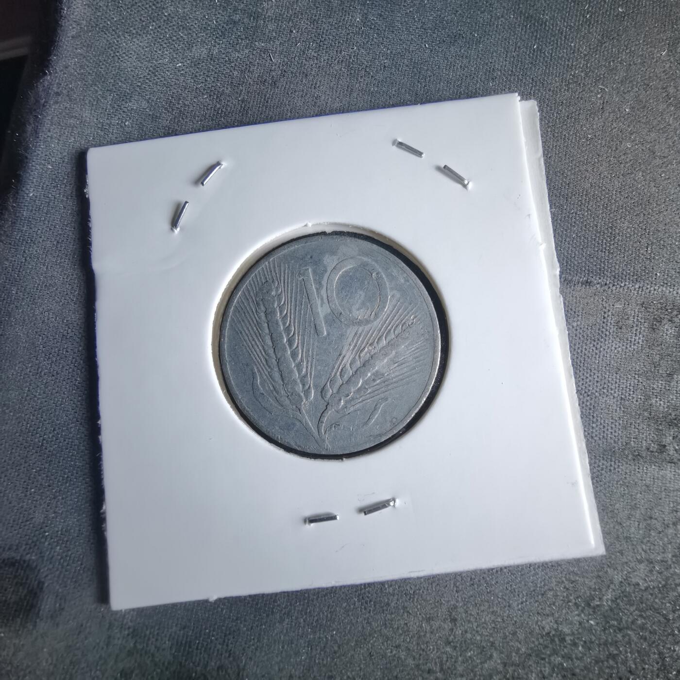 沼泽如烟--第980场 意大利1952年10里拉