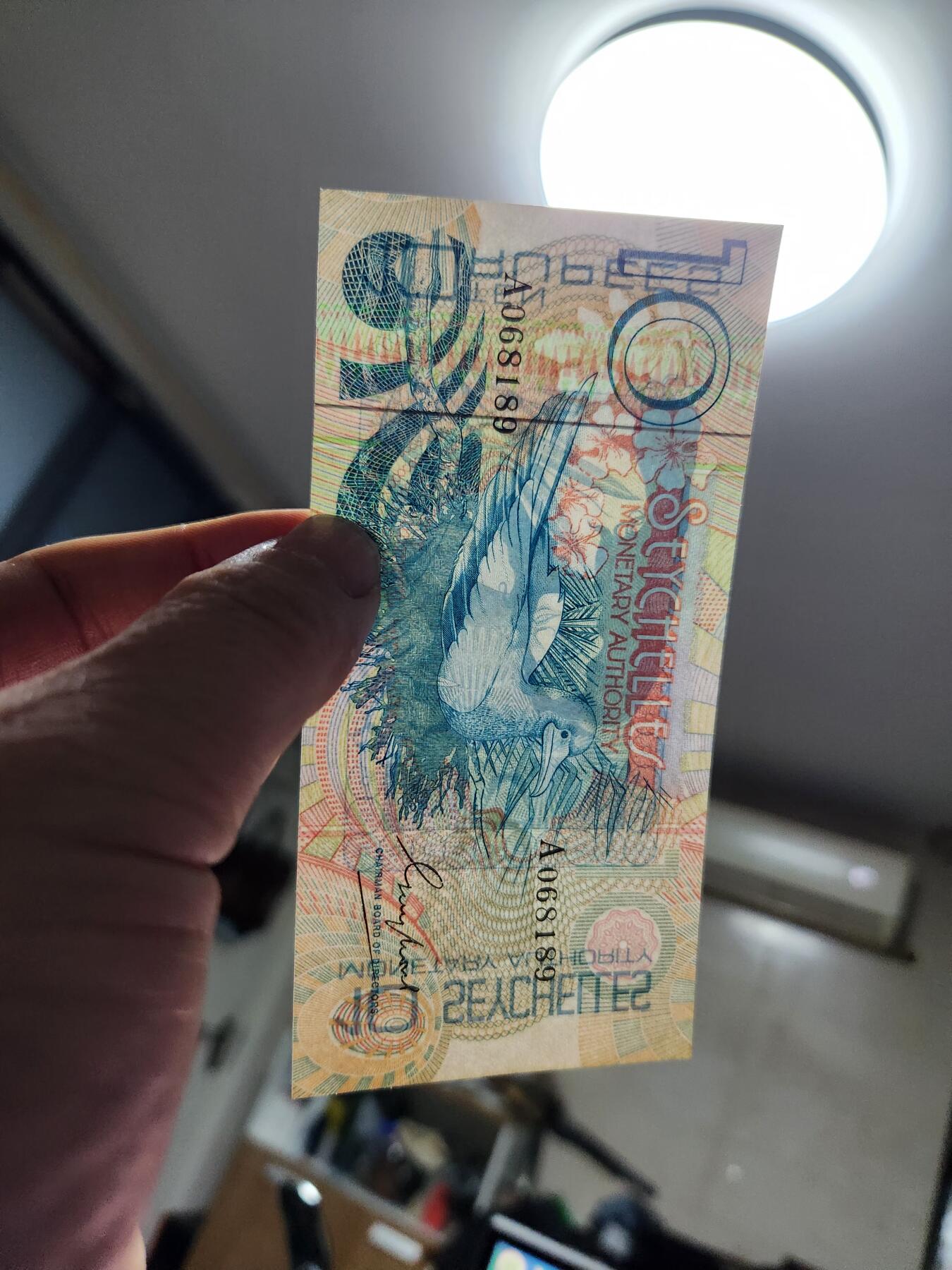 1月29号晚上8点 外国纸币自动截拍第15场